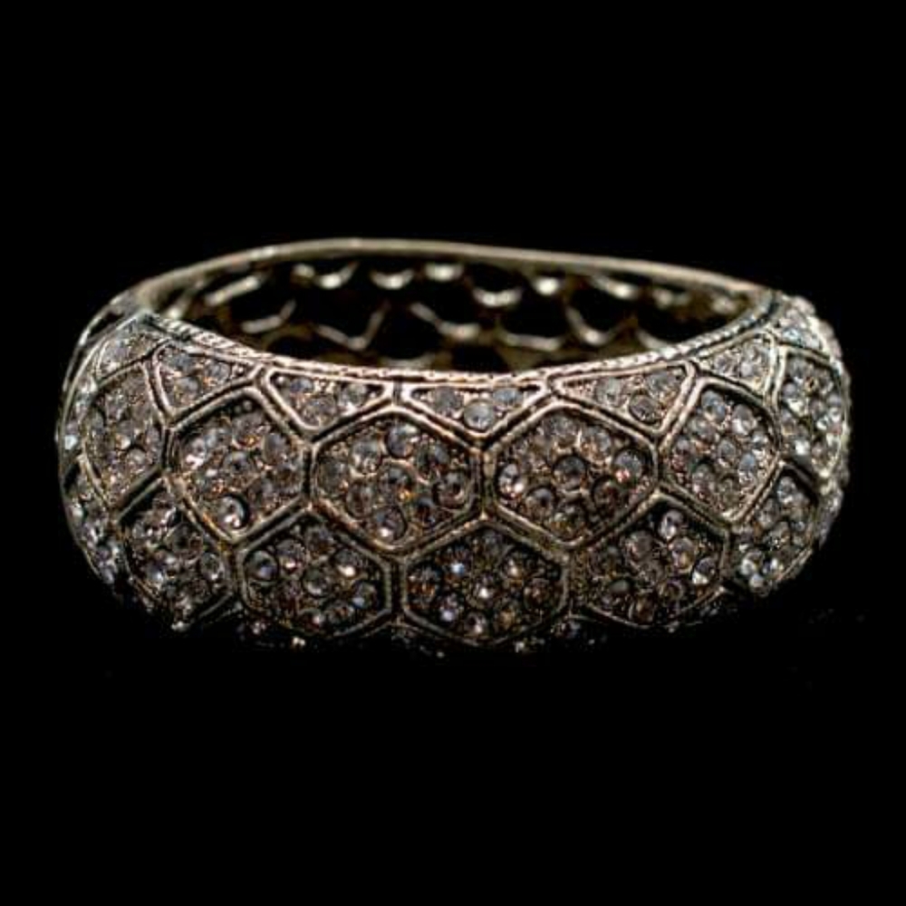 Cuff bracelet
